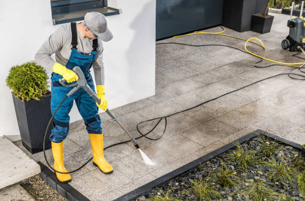 Why Choose Our Certified Pressure Washing Experts for Your Project Needs in West Peoria, IL?